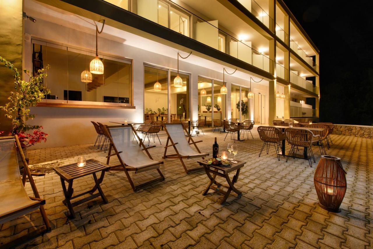 Eleals Boutique Hotel Perama  Exterior photo